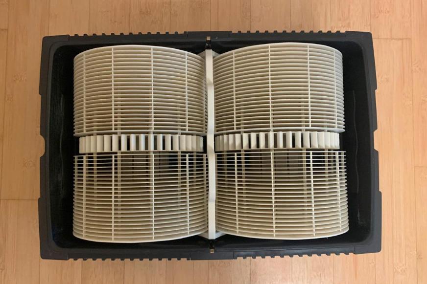 Wasserwalzen, die Wasser aufnehmen und zum Verdunsten bringen.